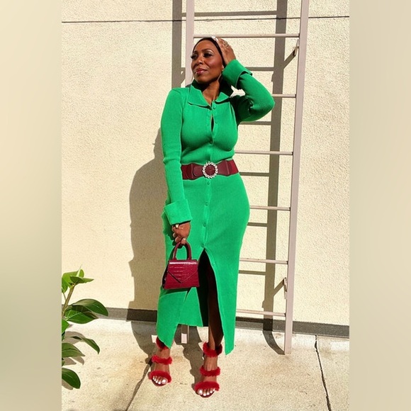 Finer Things Green Ribbed Knit Dress Fits up to 2x Versatile duster or dress - Picture 8 of 9